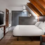 Hotel Ac Resort, Autograph Collection 5*