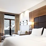 Hotel Ac Resort, Autograph Collection Baqueira Beret