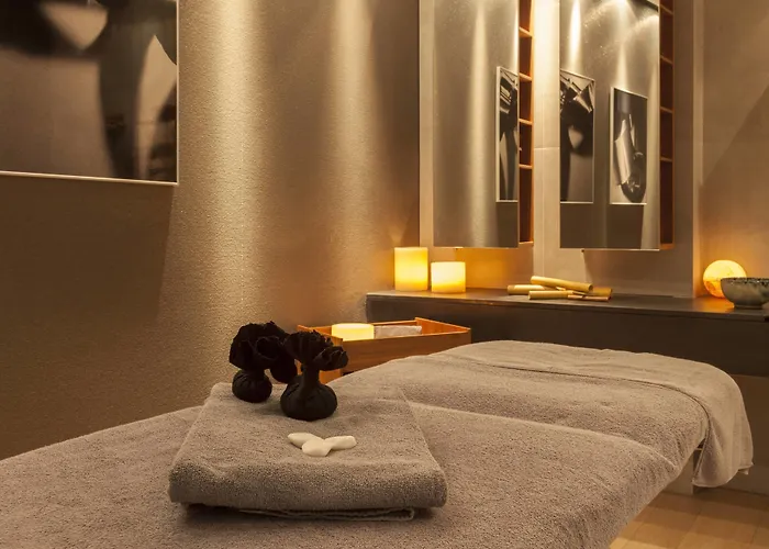 Ac Resort, Autograph Collection 5*